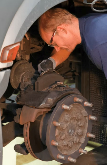 this image shows truck brake service in Chicago, Illinois